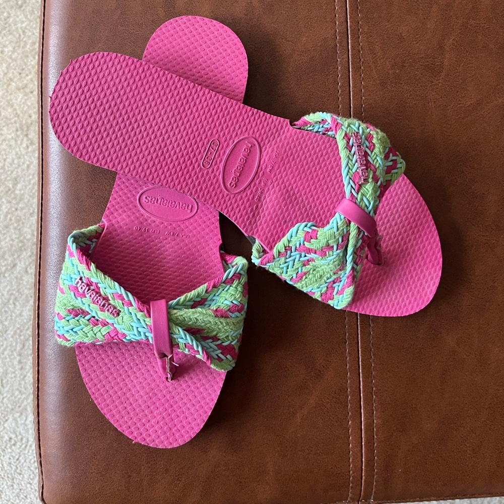 Women’s Havaianas Sandals/Slides with Bow